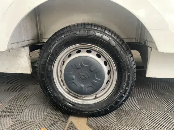 RENAULT MASTER III - voiture d'occasion - Photo 24