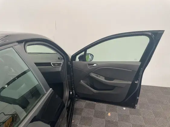 RENAULT CLIO V - voiture d'occasion - Photo 18