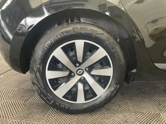 RENAULT CLIO V - voiture d'occasion - Photo 23