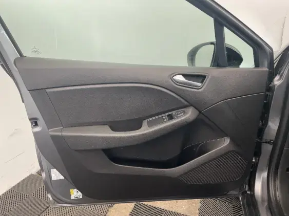 RENAULT CLIO V - voiture d'occasion - Photo 17