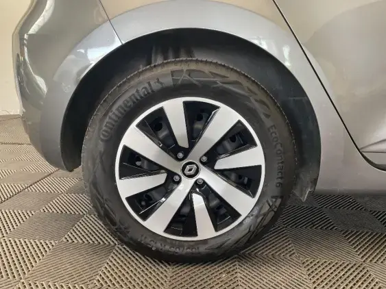 RENAULT CLIO V - voiture d'occasion - Photo 23