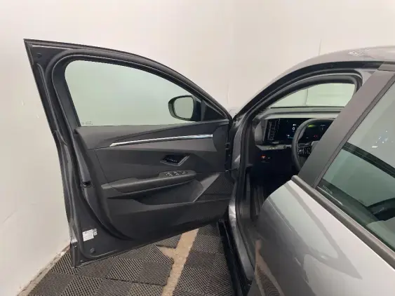 RENAULT MEGANE V - voiture d'occasion - Photo 18