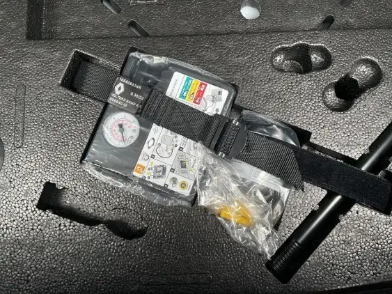 RENAULT CLIO V - voiture d'occasion - Photo 17