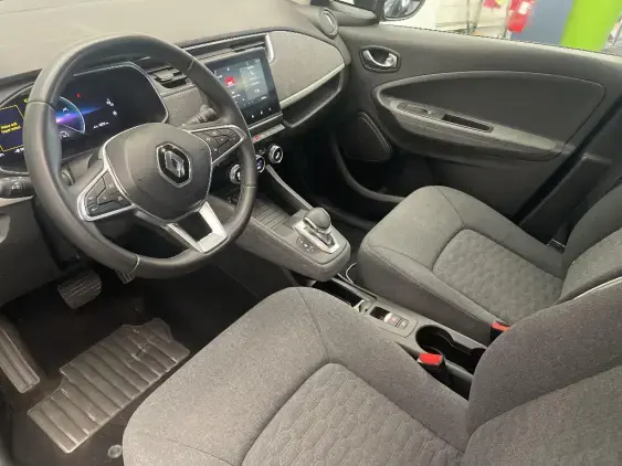 RENAULT ZOE - voiture d'occasion - Photo 18