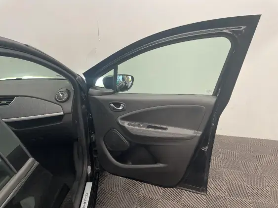 RENAULT ZOE - voiture d'occasion - Photo 20