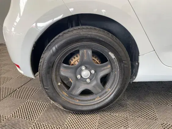 RENAULT ZOE - voiture d'occasion - Photo 23