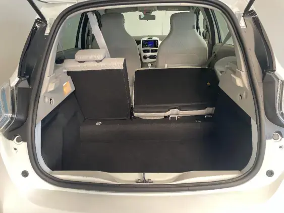 RENAULT ZOE - voiture d'occasion - Photo 16