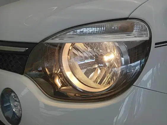 RENAULT TWINGO III - voiture d'occasion - Photo 19