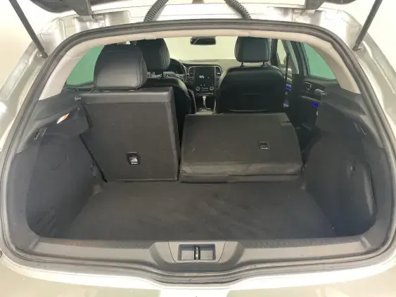 RENAULT MEGANE IV - voiture d'occasion - Photo 16