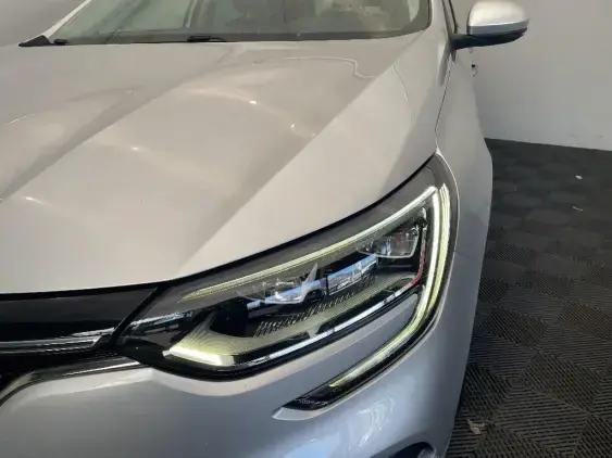 RENAULT MEGANE IV - voiture d'occasion - Photo 21