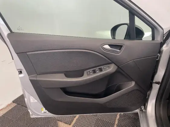 RENAULT CLIO V - voiture d'occasion - Photo 20