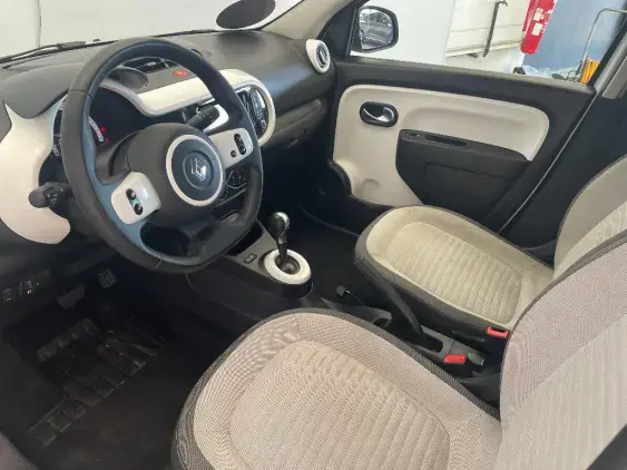 RENAULT TWINGO ELECTRIQUE III - voiture d'occasion - Photo 16