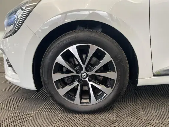 RENAULT CLIO V - voiture d'occasion - Photo 22