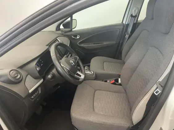 RENAULT ZOE - voiture d'occasion - Photo 17