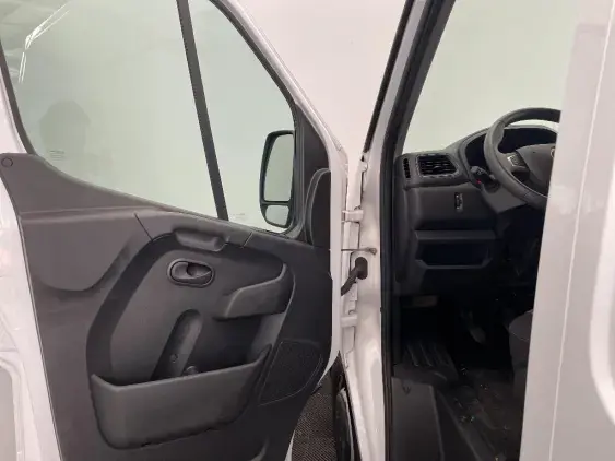 RENAULT MASTER FG III - voiture d'occasion - Photo 19