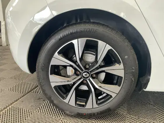 RENAULT CLIO V - voiture d'occasion - Photo 25