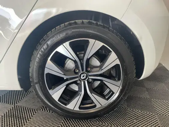 RENAULT CLIO V - voiture d'occasion - Photo 23