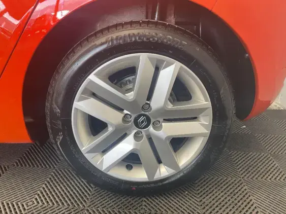 RENAULT CLIO V - voiture d'occasion - Photo 21