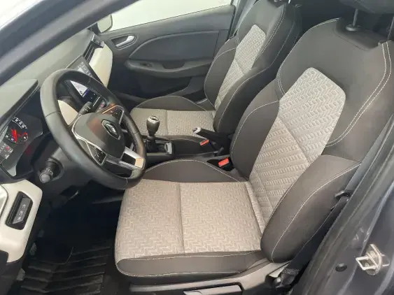 RENAULT CLIO V - voiture d'occasion - Photo 18