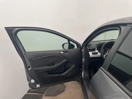 RENAULT CLIO V - voiture d'occasion - Photo 19