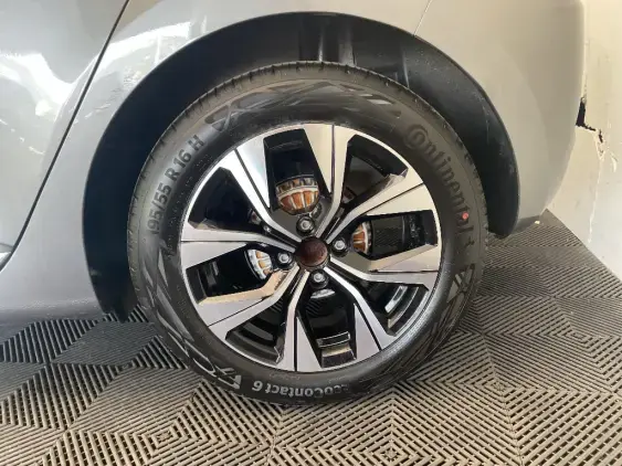 RENAULT CLIO V - voiture d'occasion - Photo 23