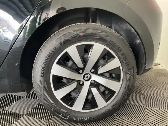 RENAULT CLIO V - voiture d'occasion - Photo 22