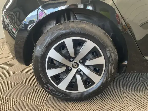 RENAULT CLIO V - voiture d'occasion - Photo 23