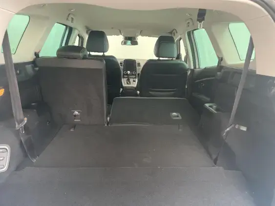 RENAULT SCENIC IV - voiture d'occasion - Photo 16