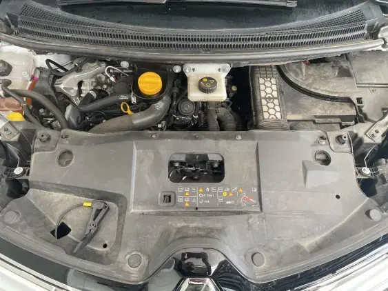 RENAULT SCENIC IV - voiture d'occasion - Photo 21