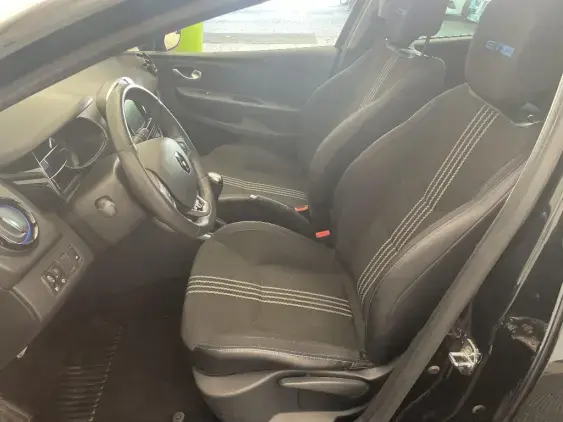 RENAULT CLIO IV - voiture d'occasion - Photo 18