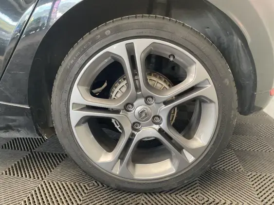 RENAULT CLIO IV - voiture d'occasion - Photo 24