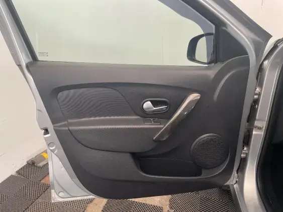 DACIA SANDERO II - voiture d'occasion - Photo 19