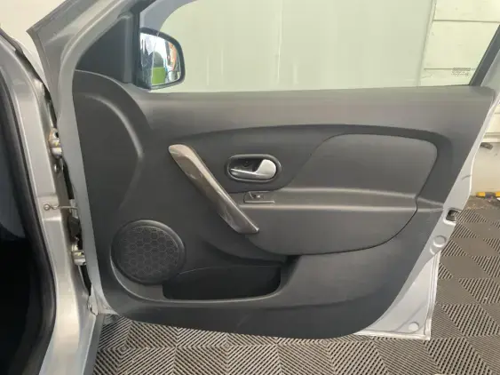 DACIA SANDERO II - voiture d'occasion - Photo 20