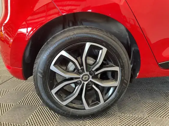 RENAULT CLIO IV - voiture d'occasion - Photo 23