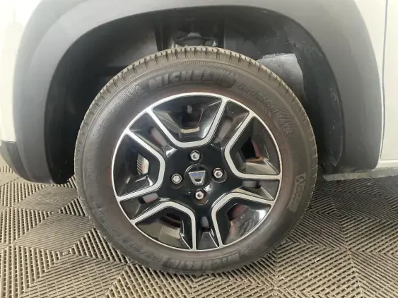 DACIA SPRING - voiture d'occasion - Photo 22