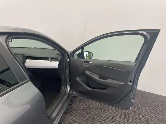 RENAULT CLIO V - voiture d'occasion - Photo 20