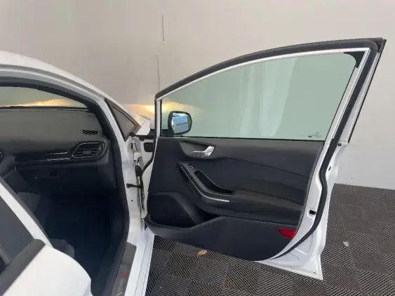 FORD FIESTA VII - voiture d'occasion - Photo 20