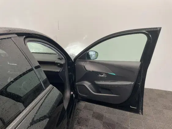 PEUGEOT 208 II - voiture d'occasion - Photo 19