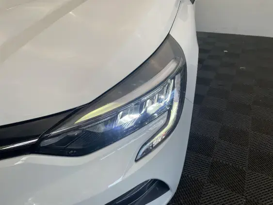 RENAULT CLIO V - voiture d'occasion - Photo 22