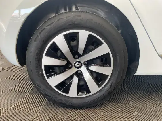 RENAULT CLIO V - voiture d'occasion - Photo 25