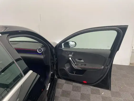 MERCEDES CLASSE A IV - voiture d'occasion - Photo 19