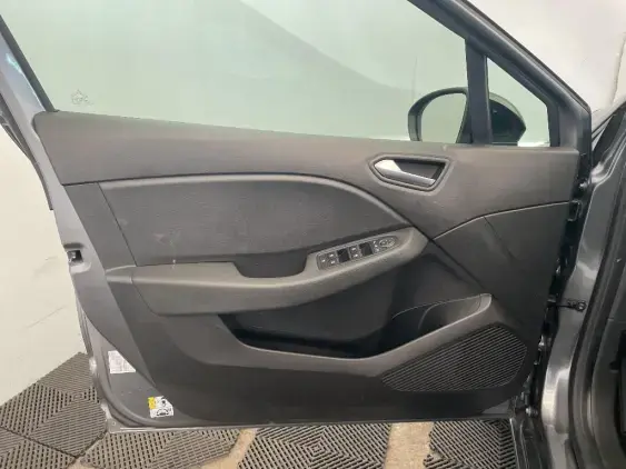 RENAULT CLIO V - voiture d'occasion - Photo 19