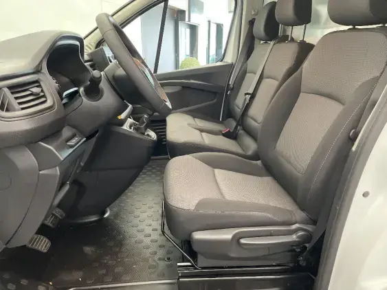 RENAULT TRAFIC FG III - voiture d'occasion - Photo 16