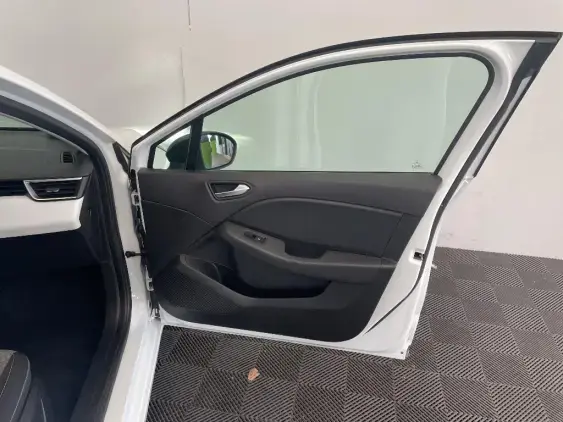 RENAULT CLIO REVERSIBLE V - voiture d'occasion - Photo 18