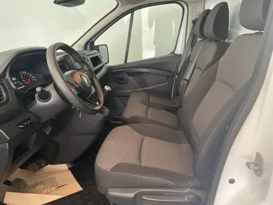 RENAULT TRAFIC FG III - voiture d'occasion - Photo 15