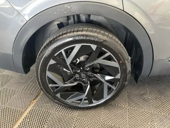 RENAULT ARKANA - voiture d'occasion - Photo 23