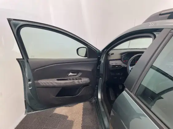 DACIA SANDERO III - voiture d'occasion - Photo 19
