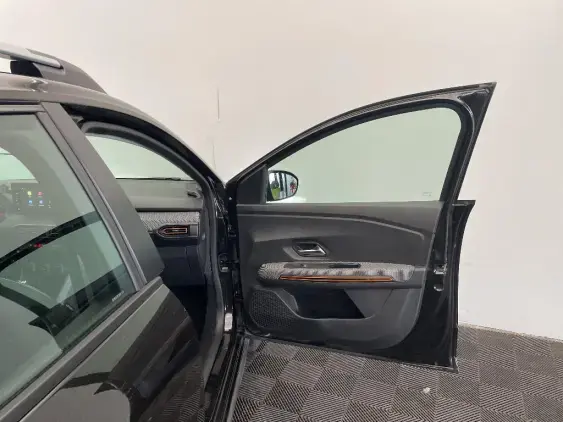 DACIA SANDERO III - voiture d'occasion - Photo 20