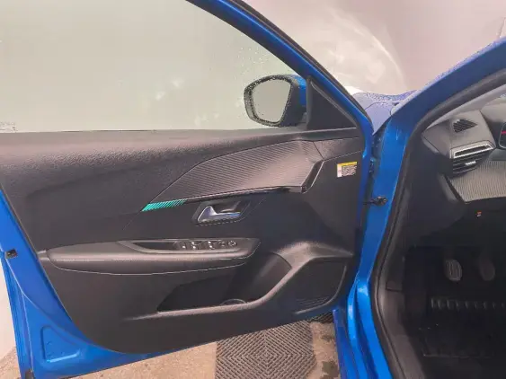 PEUGEOT 208 II - voiture d'occasion - Photo 19