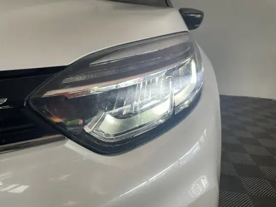RENAULT CAPTUR - voiture d'occasion - Photo 22